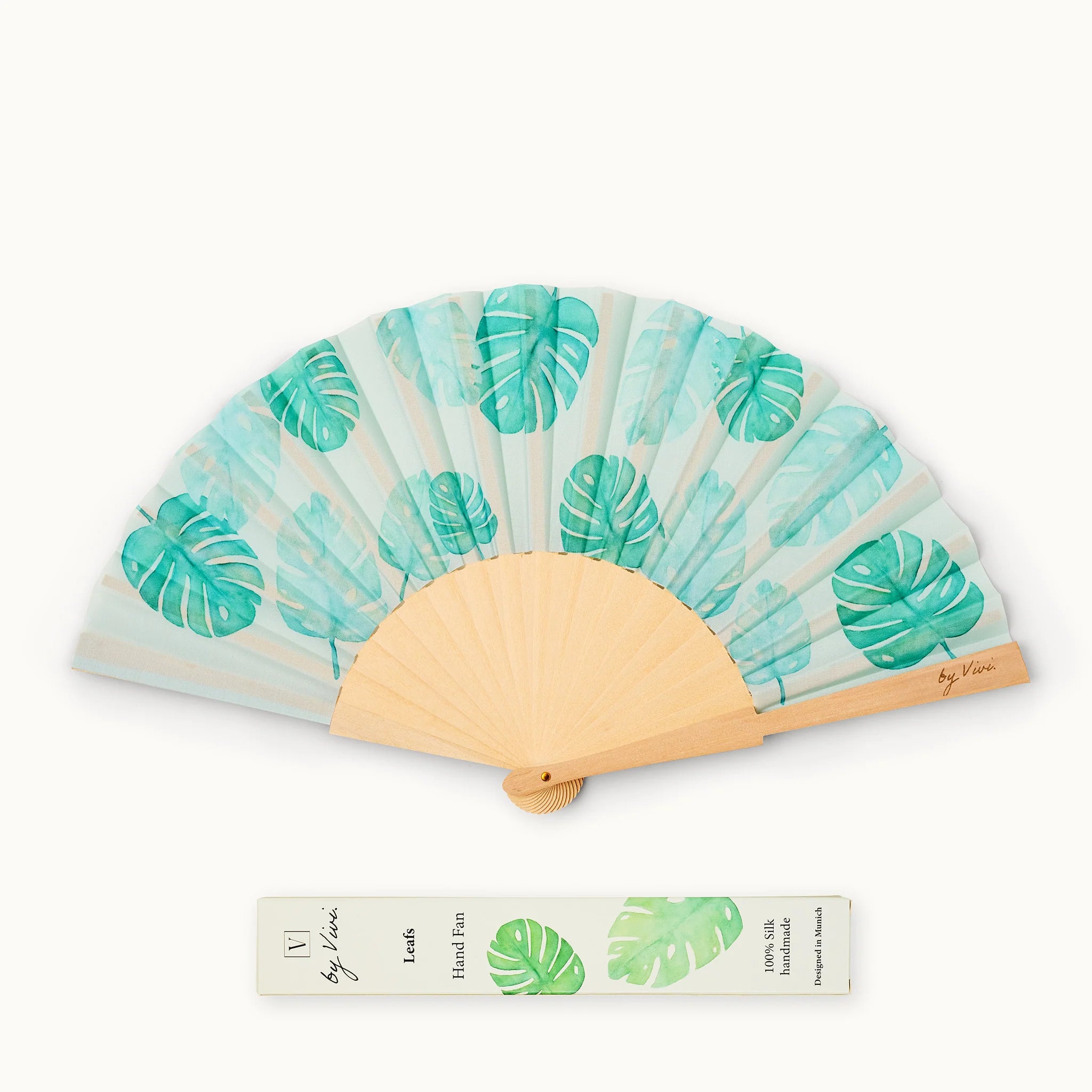 Fächer-Monstera-Blätter