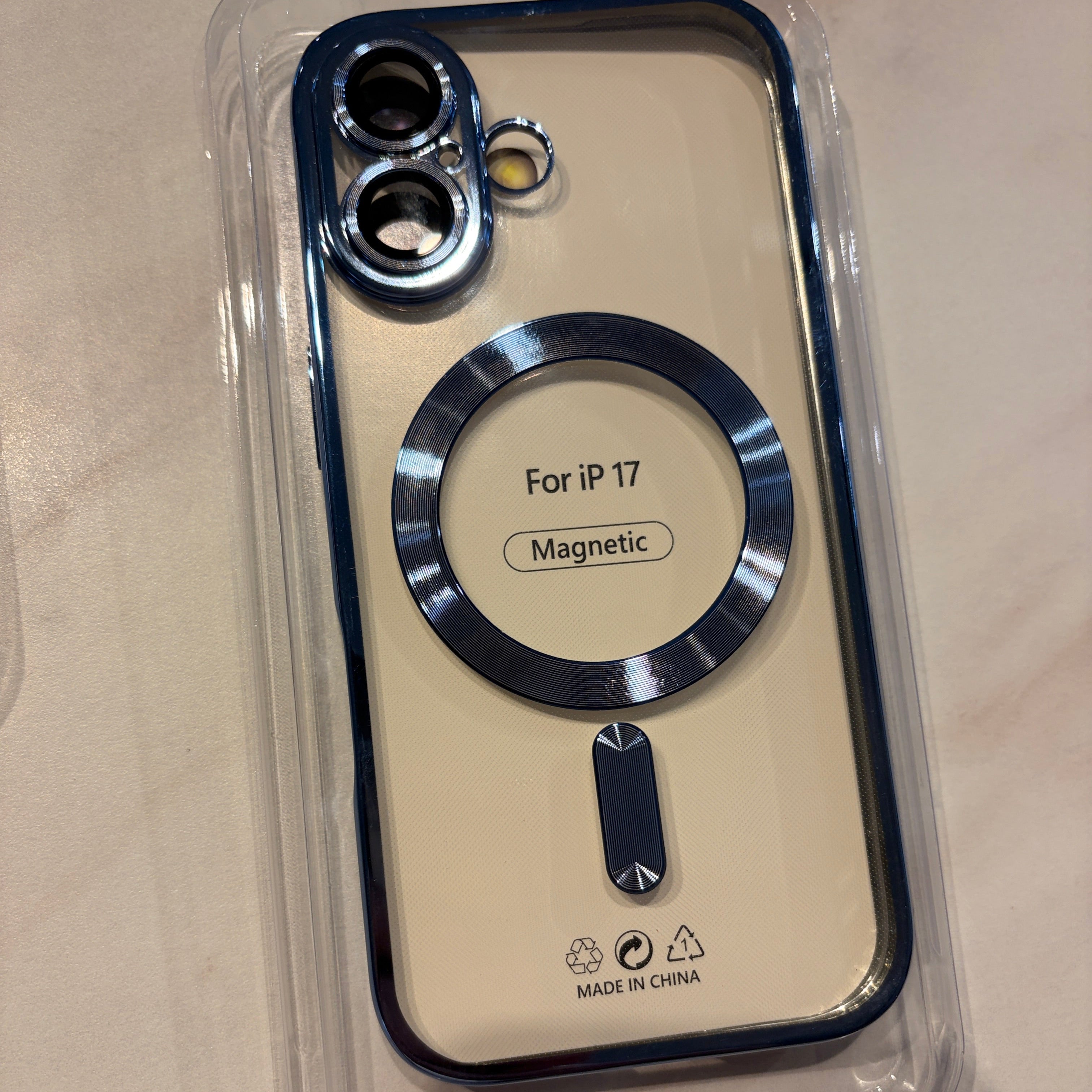 MagSafe TPU Handyhülle transparent mit Chromkante – iPhone 17