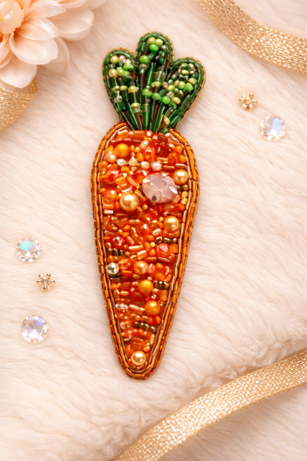 Brosche Karotte by Vivi