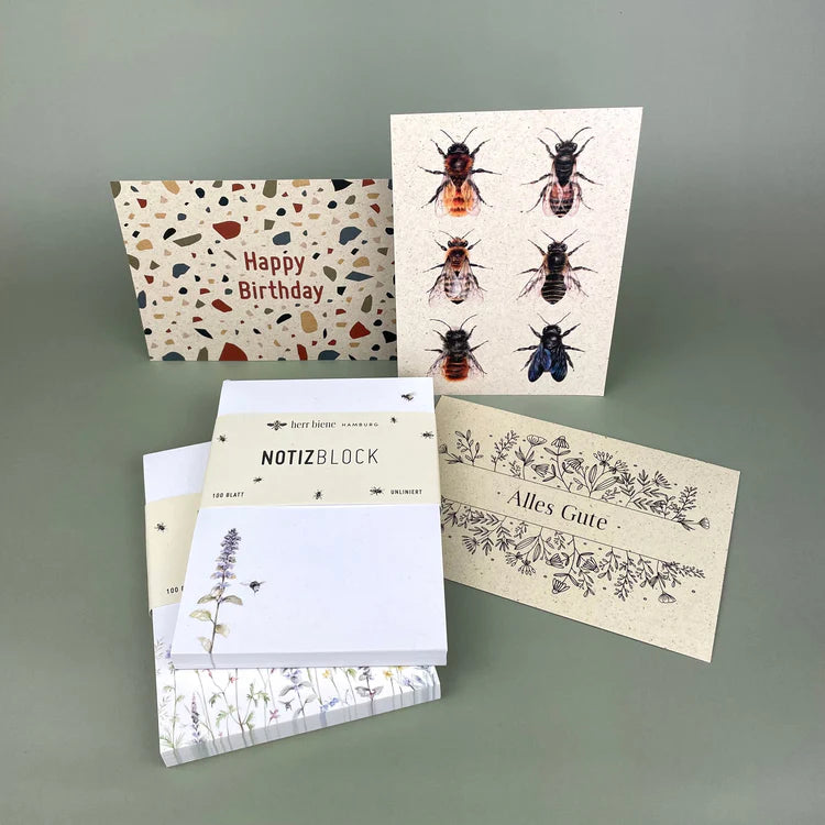 Postkarten aus Graspapier, Herr Biene