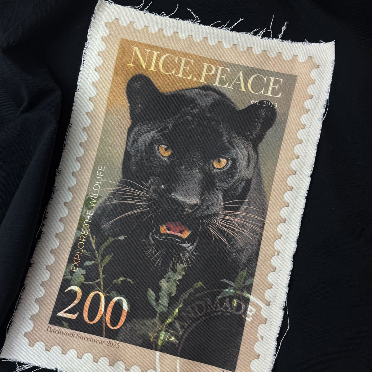 Nice.Peace Black Panther Patch Hoodie als hochwertiger Oversize Hoodie