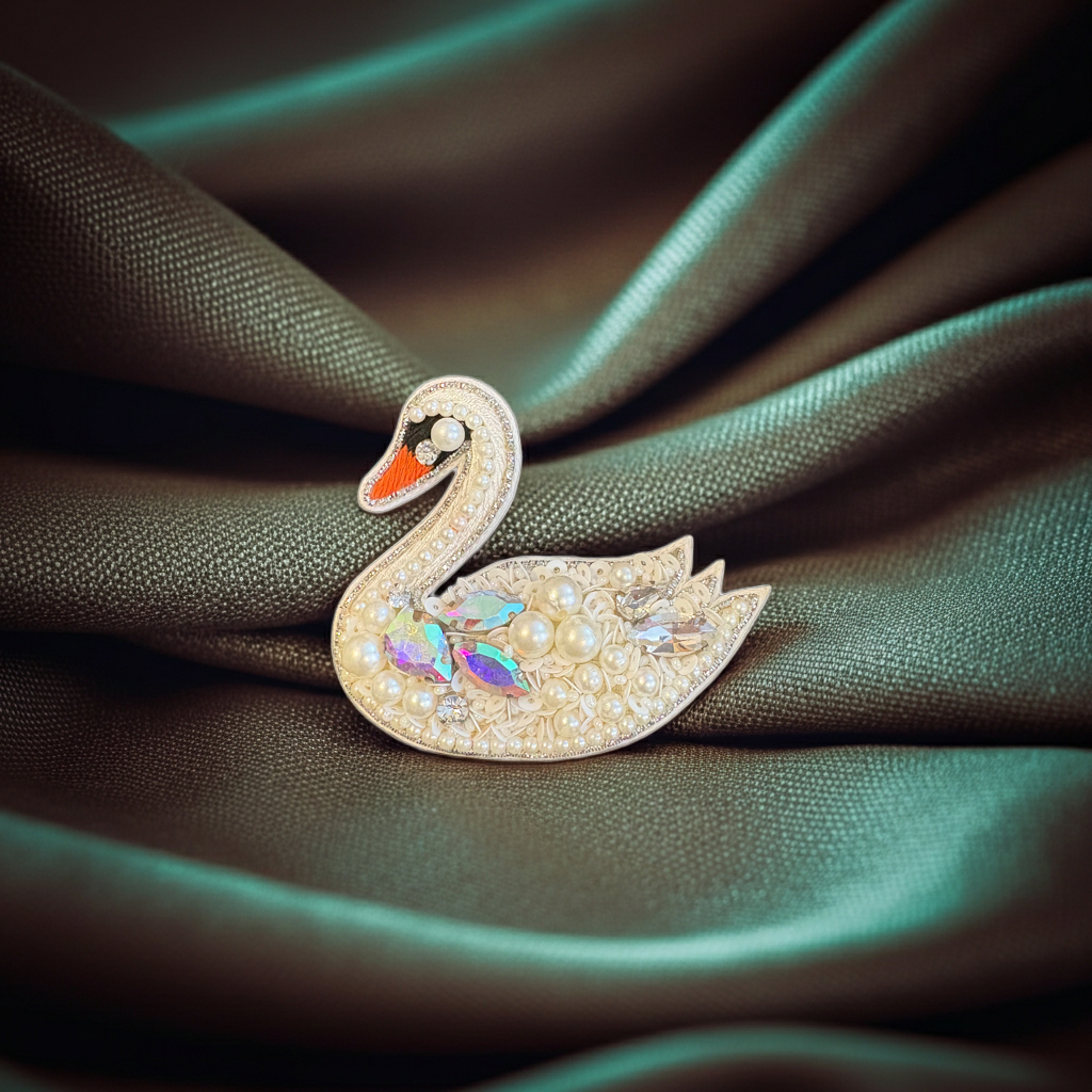 Brosche Schwan