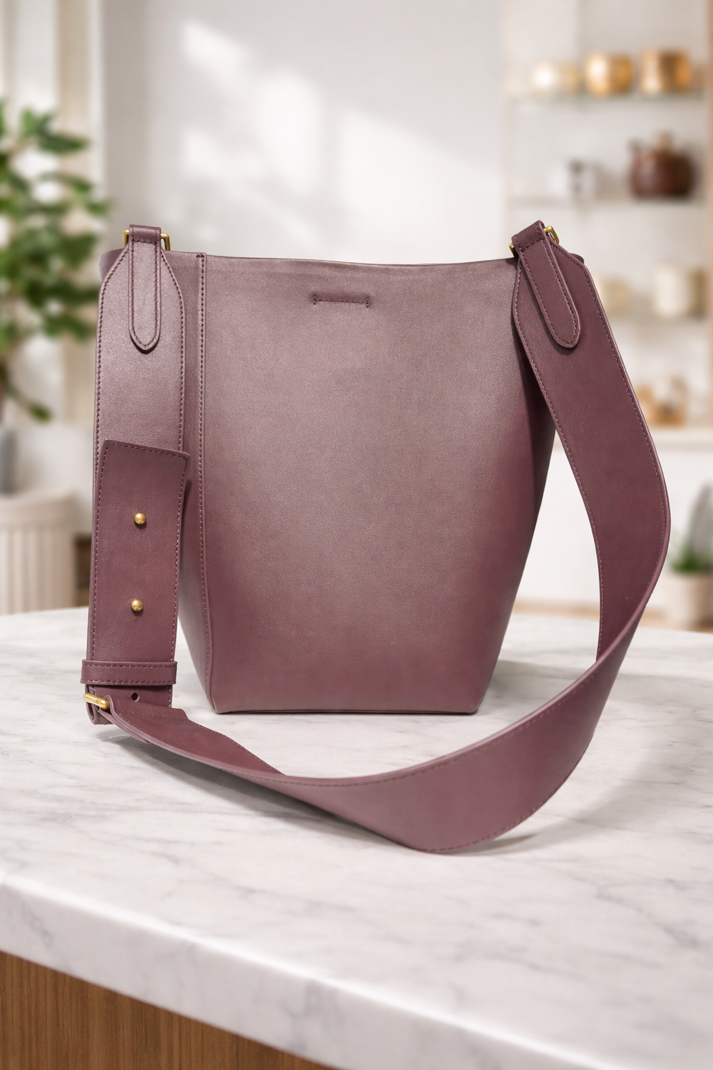 Bucket Bag Cross