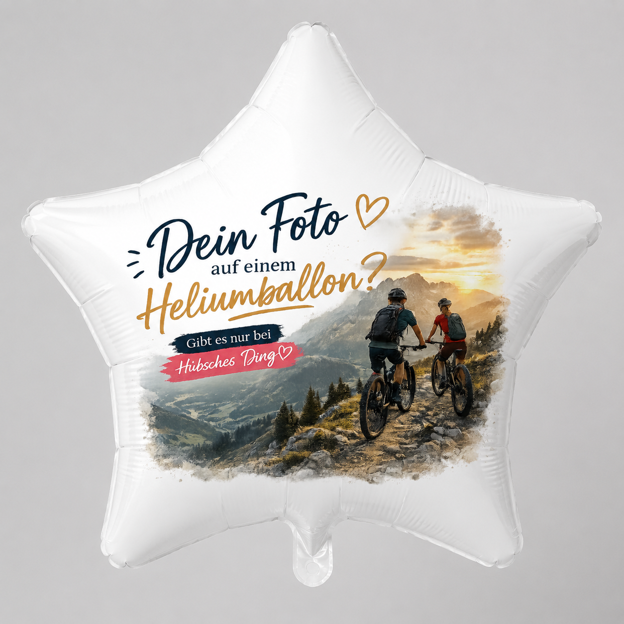 Weißer Stern-Folienballon mit personalisiertem Design „Dein Foto auf einem Heliumballon“ und Bergmotiv als individuelle Geschenkidee